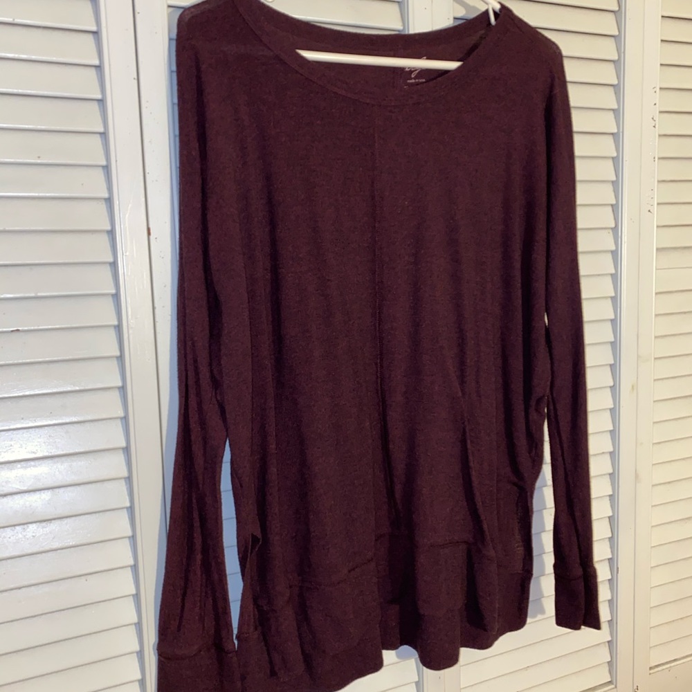 Maroon Sweater with Side Slits